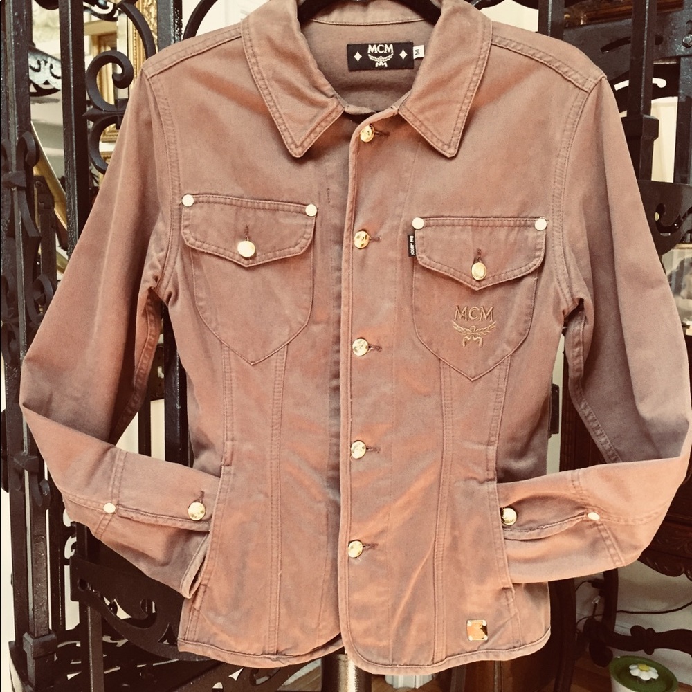 MCM Fitted military style jacket!!